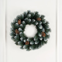 Венок декоративный 70см хвоя ПВХ, с шишками "Канадский" арт.ВКП 70