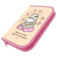 Пенал 1 отделение с 2 откидными планками (ЛИСТ-АРТ) Ленивец 130х210х35мм ткань арт.П2п-20-344т Пенал 1 отделение с 2 откидными планками (ЛИСТ-АРТ) Ленивец 130х210х35мм ткань арт.П2п-20-344т