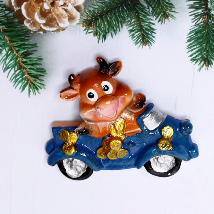 Магнит СГ "Бычок в автомобиле" 6*5,2см арт.541-357 Магнит СГ "Бычок в автомобиле" 6*5,2см арт.541-357