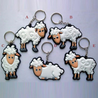 яяяБрелок СИМВОЛ ГОДА "Овечка" 7*6,5см асс. арт.662333