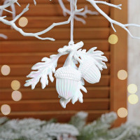 Украшение декор.подвеска пластик (Серия жемчужная) "Желуди волшебные" 11см арт.916-2100