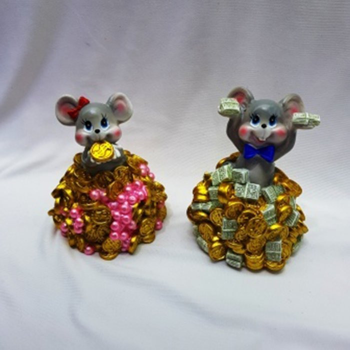 Фигурка СГ "Богатая мышка" 08см асс арт.200-473 Фигурка СГ "Богатая мышка" 08см асс арт.200-473