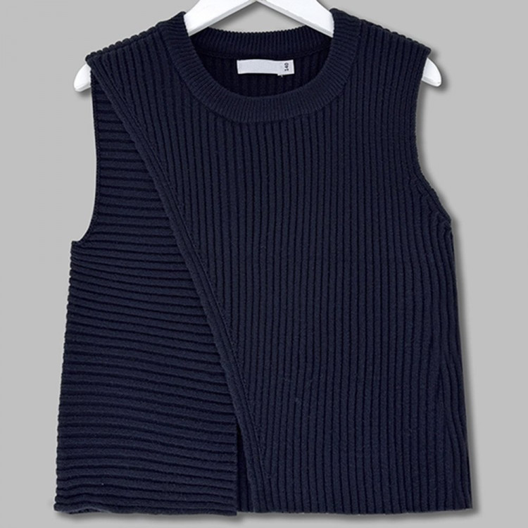 Жилет для девочки (Делорас) арт.M64380 размер 34/134-44/164 цвет синий