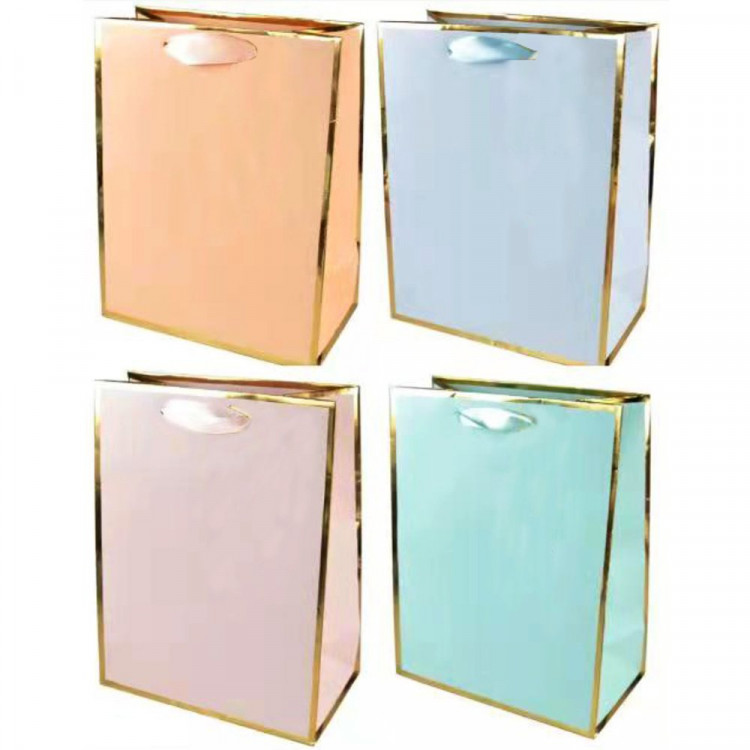 Пакет бумажный с ручкой "deVENTE.Golden border" вертикальный 18*23*8см арт.9041225