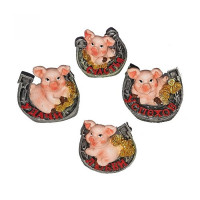 Статуэтка символ года Свинка в подкове 4,5см арт.200-333